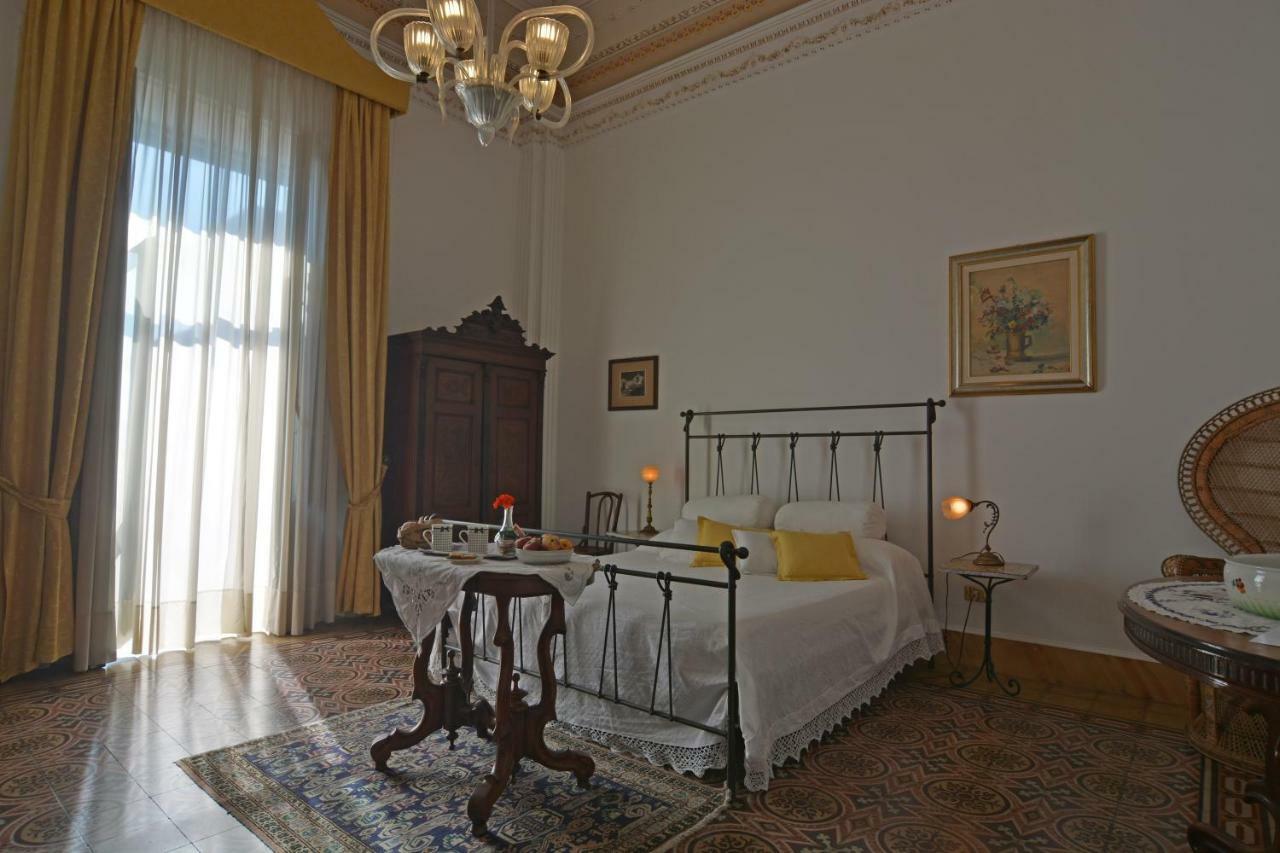 B&B di Charme Camelie Riposto Esterno foto